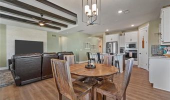 1592 Grayhawk Dr, Basehor, KS 66007