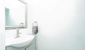 15300 Ocaso Ave E102, La Mirada, CA 90638