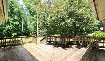 805 Mcrae Rd, Camden, SC 29020
