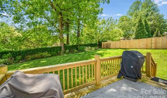 123 White Oak Road Ext, Arden, NC 28704