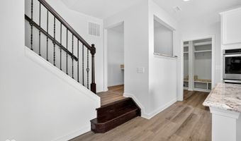 1081 Park Ct, Avon, IN 46123