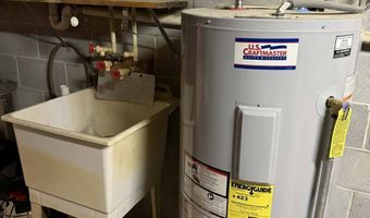 445 Bill Perdue Rd, Albany, KY 42602