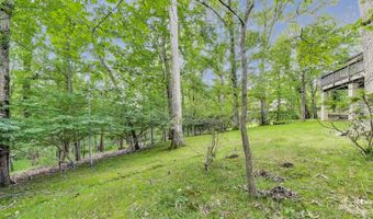 8806 FOX HILLS Trl, Potomac, MD 20854