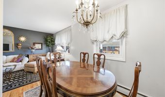 297 Merrick Rd D 1, Amityville, NY 11701