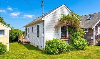 64 Burnside Ave, Narragansett, RI 02882