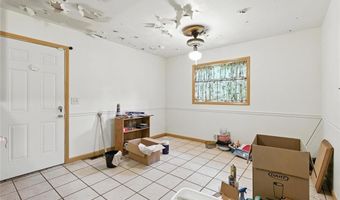 3991 Lindsey Dr, Decatur, GA 30035