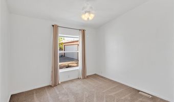 22241 Nisqually Rd 98, Apple Valley, CA 92308