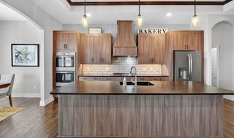 2357 Stonewood Ct SW, Altoona, IA 50009