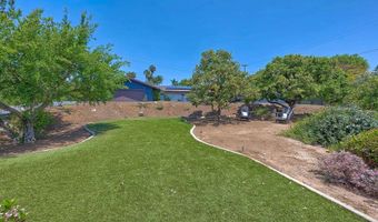 660 Via Rancho Pkwy, Escondido, CA 92029