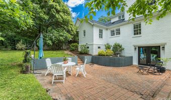 2233 Winter St, Charlotte, NC 28205