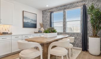 1153 E KACHINA Trl, Phoenix, AZ 85042