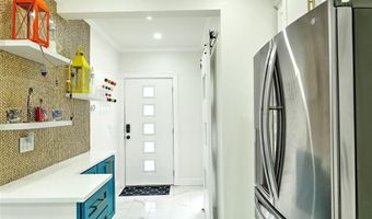 27 S Baptist St, Newport, RI 02840
