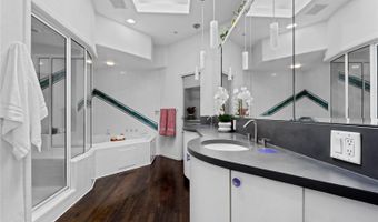 1940 Blake St 300, Denver, CO 80202
