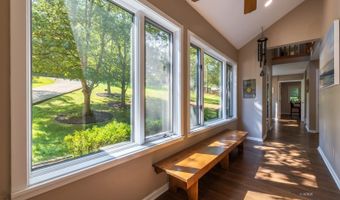 180 Longview Heights Rd, Athens, OH 45701