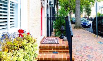 219 S ROYAL St, Alexandria, VA 22314