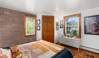2 Haywood Rd, Coventry, RI 02816