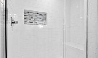 2851 T BERG Cir, Abrams, WI 54101