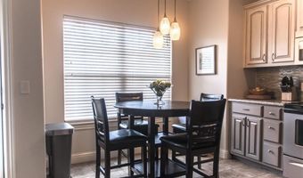 610 SW 5th St, Bentonville, AR 72712