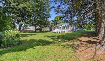 44 Desmarais St, Cumberland, RI 02864