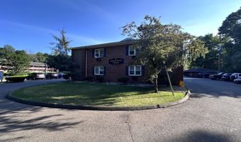 136 Liberty St, Clinton, CT 06413