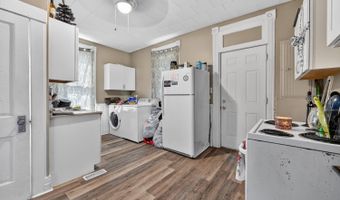 206 4th St 208, Aurora, IN 47001