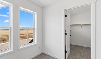 610 Clemens Dr, Arlington, WI 53911