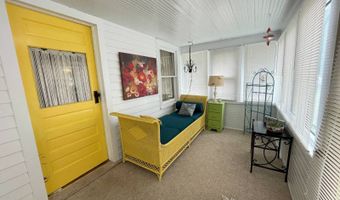 402 S Clark St, Bassett, NE 68714