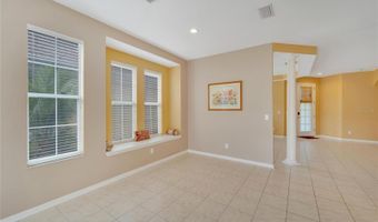 5508 GOLDEN ISLES Dr, Apollo Beach, FL 33572