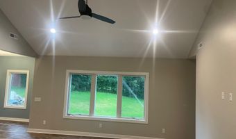 316 S West St, Angola, IN 46703