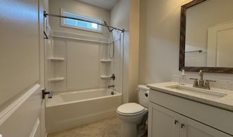 1984 Crumhorn Ave, Boiling Springs, SC 29316
