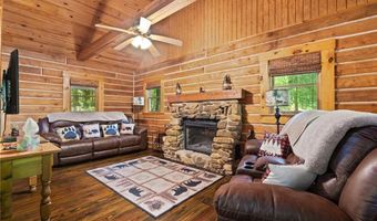 3330 Shamrock Ln, Birdseye, IN 47513