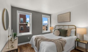 909 S STREEPER St, Baltimore, MD 21224