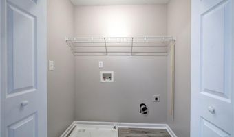 131 Princeton Ave, Adairsville, GA 30103