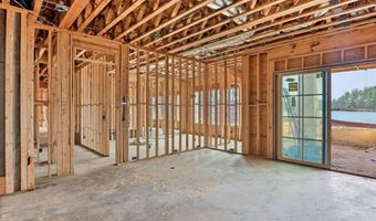 46 Rampart Ct, Alexander City, AL 35010