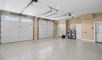 3023 Marina Dr, Athens, AL 35611