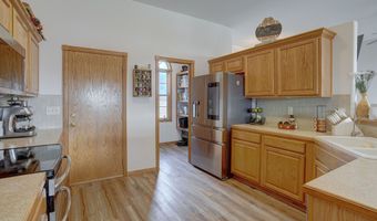 10307 Quail Ln, Arkansas City, KS 67005