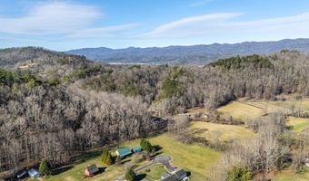172 Eden Acres Dr, Andrews, NC 28901