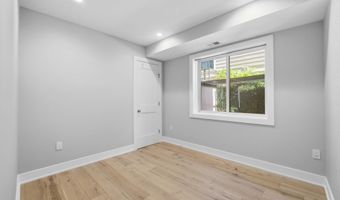 5305 CONNECTICUT Ave NW 2, Washington, DC 20015
