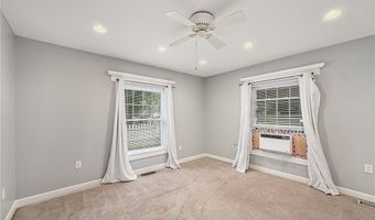 614 S 7th St, Atchison, KS 66002