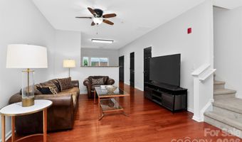 3909 Picasso Ct, Charlotte, NC 28205