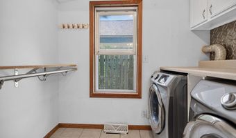 616 Johnson St, Anoka, MN 55303