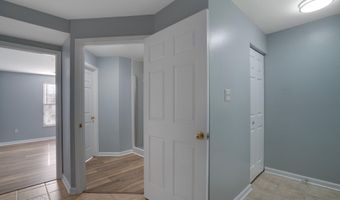 7518 SNOWPEA Ct #B, Alexandria, VA 22306