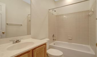 3905 COOK St, Alexandria, VA 22311