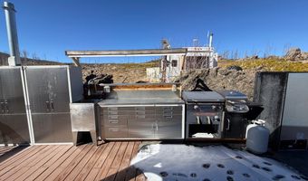 28 Agate Ct, Bellvue, CO 80512
