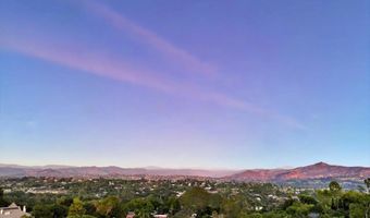 2927 Circle Dr, Escondido, CA 92029