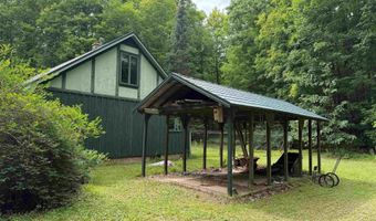W7230 Marquis Rd, Amberg, WI 54102