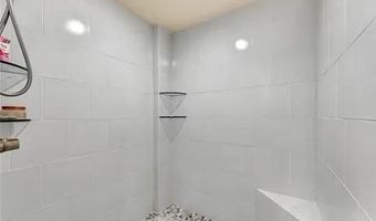 13 Dunedin Pl, Bella Vista, AR 72715
