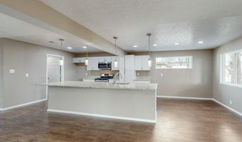 1024 ESPEJO St NE, Albuquerque, NM 87112