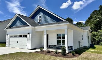 827 Fairway Rd, Ayden, NC 28513