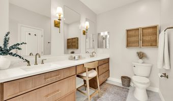 6747 APPLEMINT Ln, Alexandria, VA 22310
